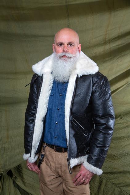 B-6 Black & White SCHAFFELL 